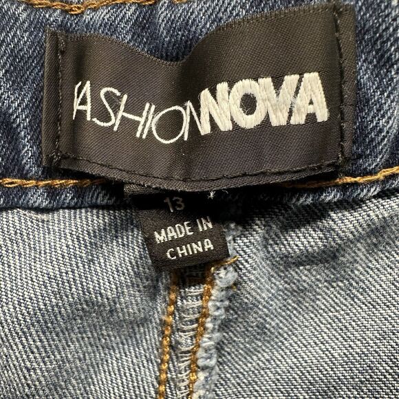 Fashion Nova Blue Jeans Size 13 High Rise Cargo Baggy Loose Y2K 90s Aesthetic - Picture 9 of 14